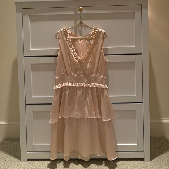 Amanda Uprichard Cream Tiered Dress - aseduan.cl